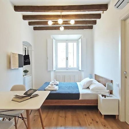 Milano Navigli Apartment - Via Vigevano Eksteriør bilde