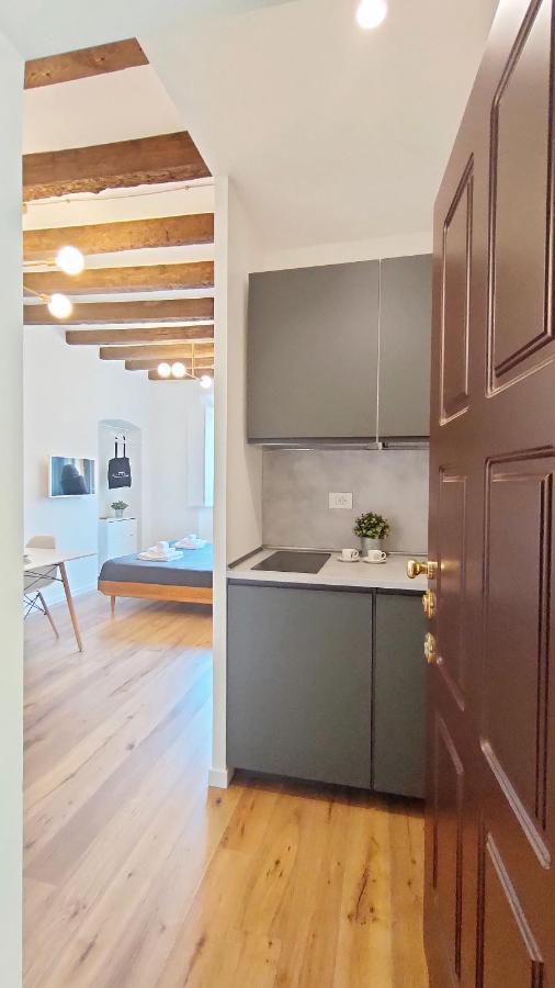 Milano Navigli Apartment - Via Vigevano Eksteriør bilde