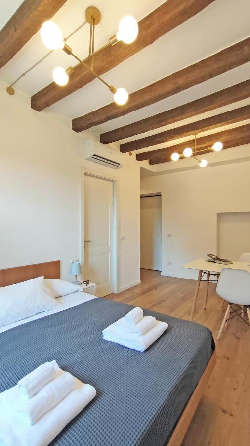 Milano Navigli Apartment - Via Vigevano Eksteriør bilde